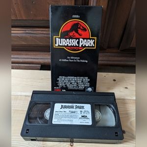 Vintage  Original Jurassic Park VHS 1993